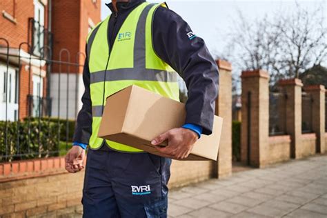 how much do you earn delivering for hermes|Becoming a Hermes Courier .